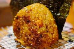 去掉头尾和鱼骨以后加工成的一种食