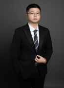 商事业务部主任 曹开霞 律师 王世勇